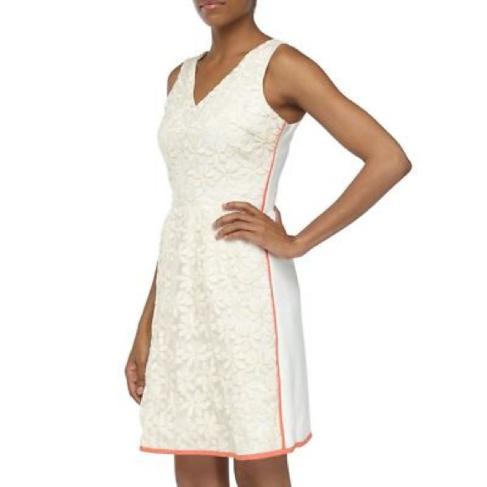 NWT Neiman Marcus Wilster Sleeveless V-Neck Floral Lace Crepe Dress